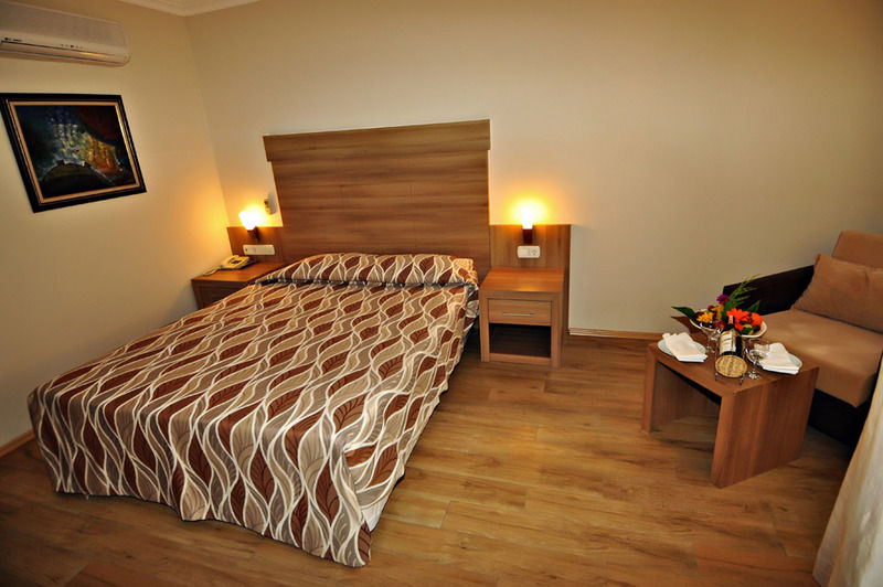 Club Side Coast Hotel Colakli Eksteriør bilde